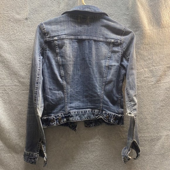 L.O.G.G Women Sz 4 JEAN JACKET Label of Graded GOODS Medium Wash Distressed - Picture 5 of 5